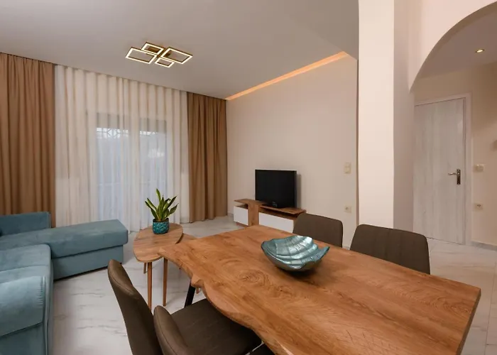 Apartment Ninemia House