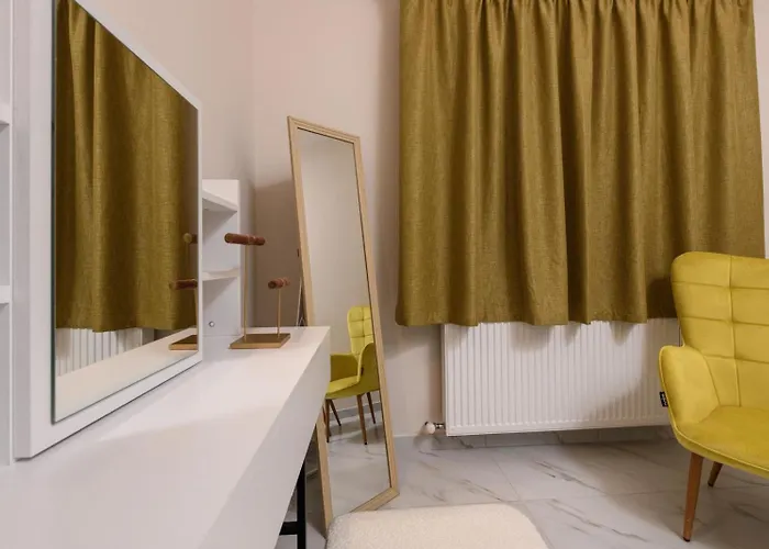 Ninemia House Apartment *