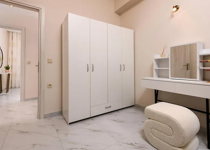 Ninemia House Apartment